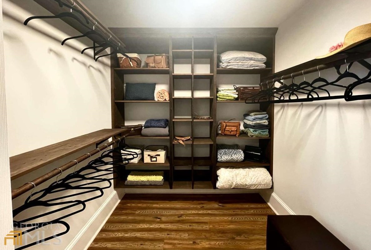 150 Oak Mdw Dr, Athens GA 30605-4550 exterior