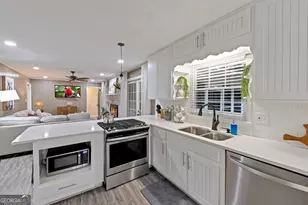 2984 Blackberry Ln, Marietta, GA 30068 - Photo 5