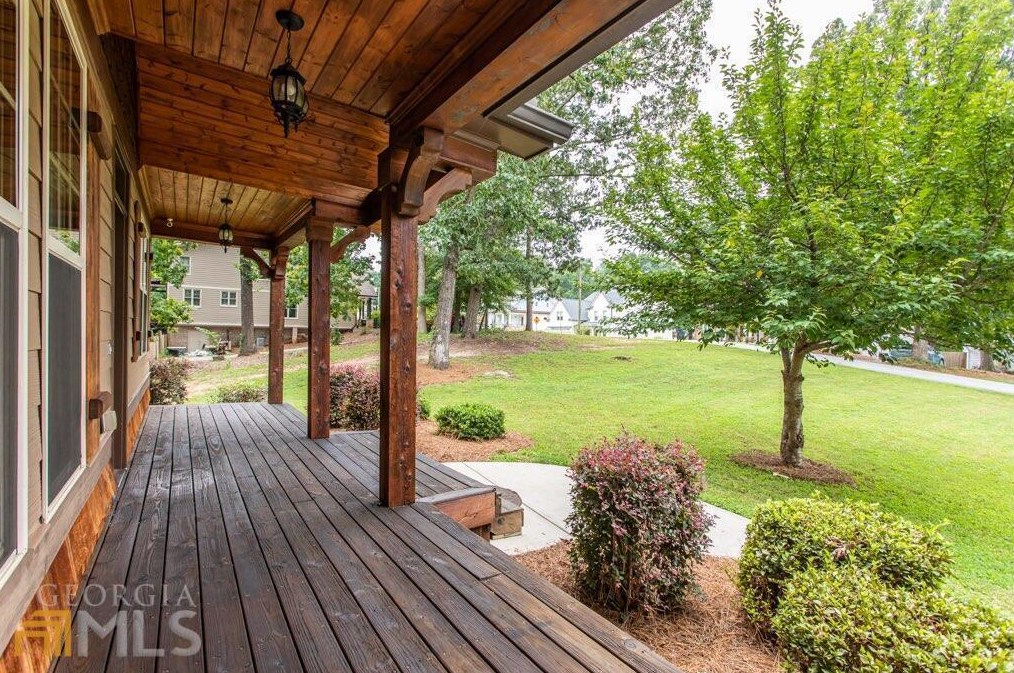 1585 Gaylor St, Smyrna GA  30082-4829 exterior