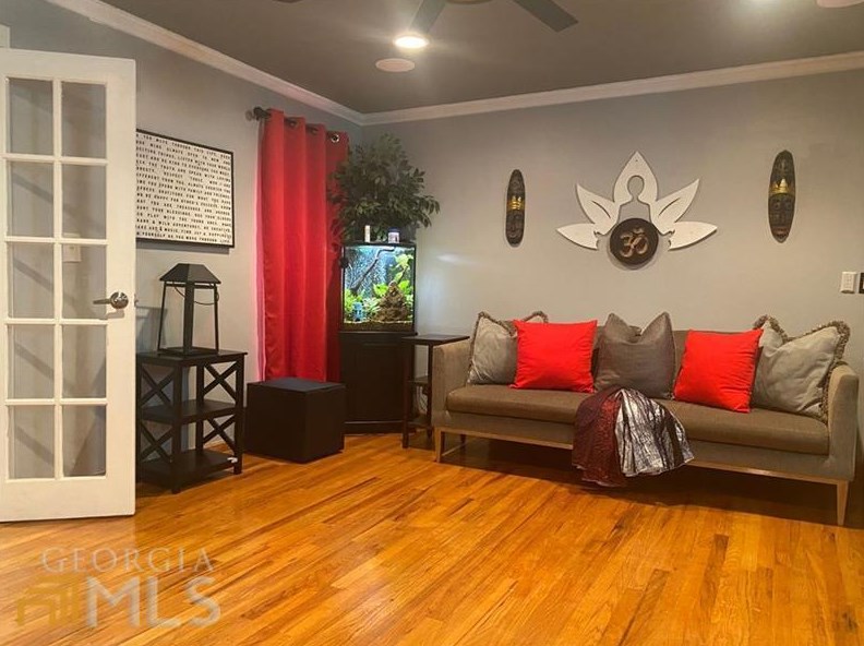 403 Summit North Dr, Atlanta GA  30324-5638 exterior