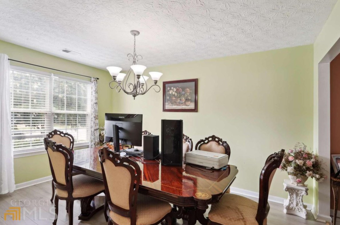 4999 Wexford Trl, Atlanta GA  30349-8902 exterior