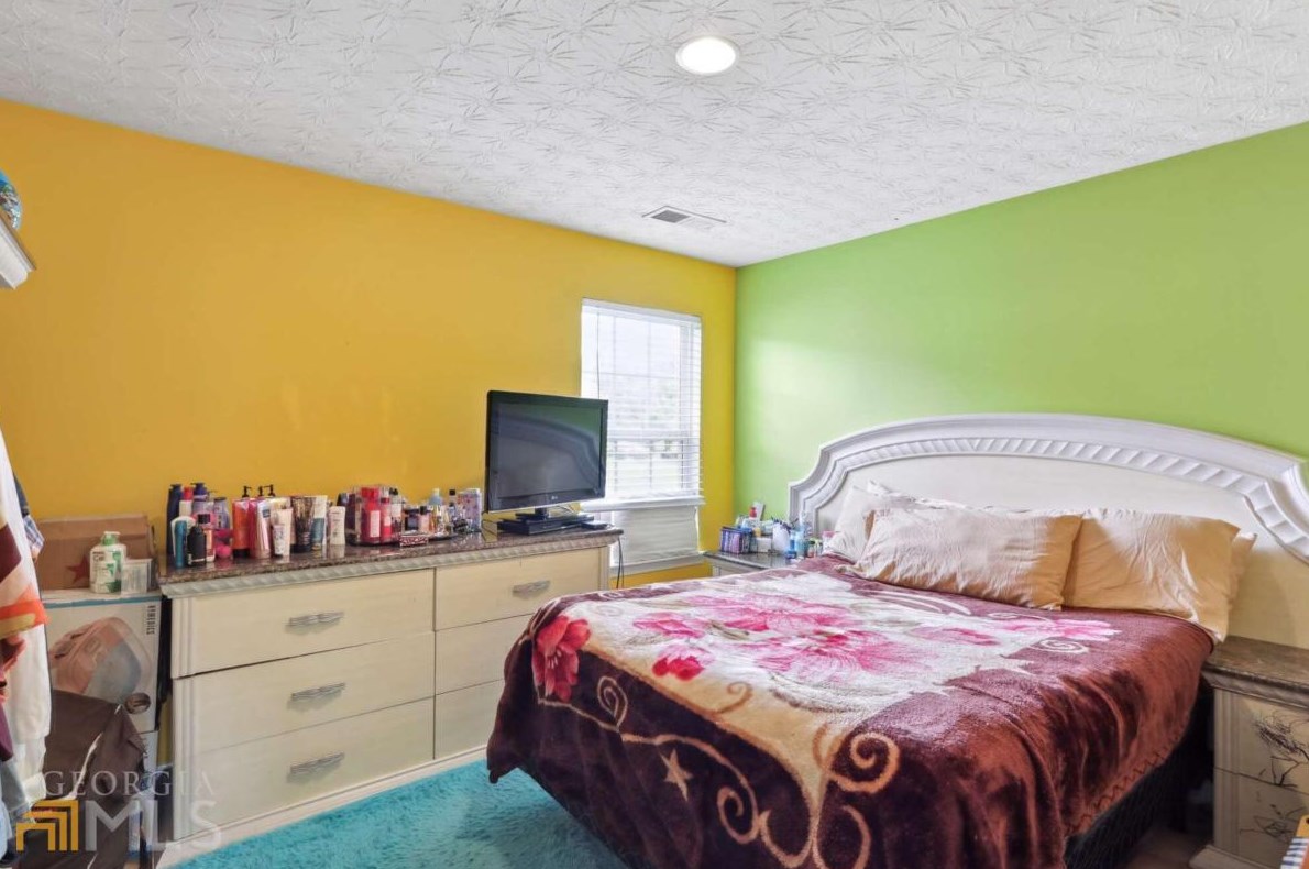 4999 Wexford Trl, Atlanta GA  30349-8902 exterior