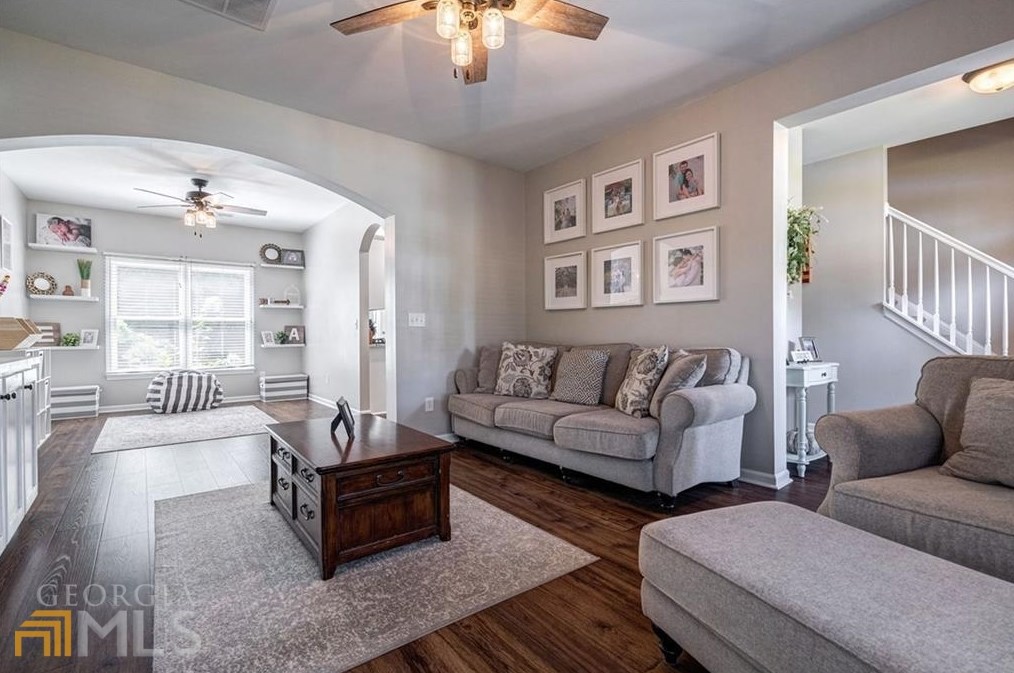 70 Homestead Dr, Dallas GA  30157-4626 exterior