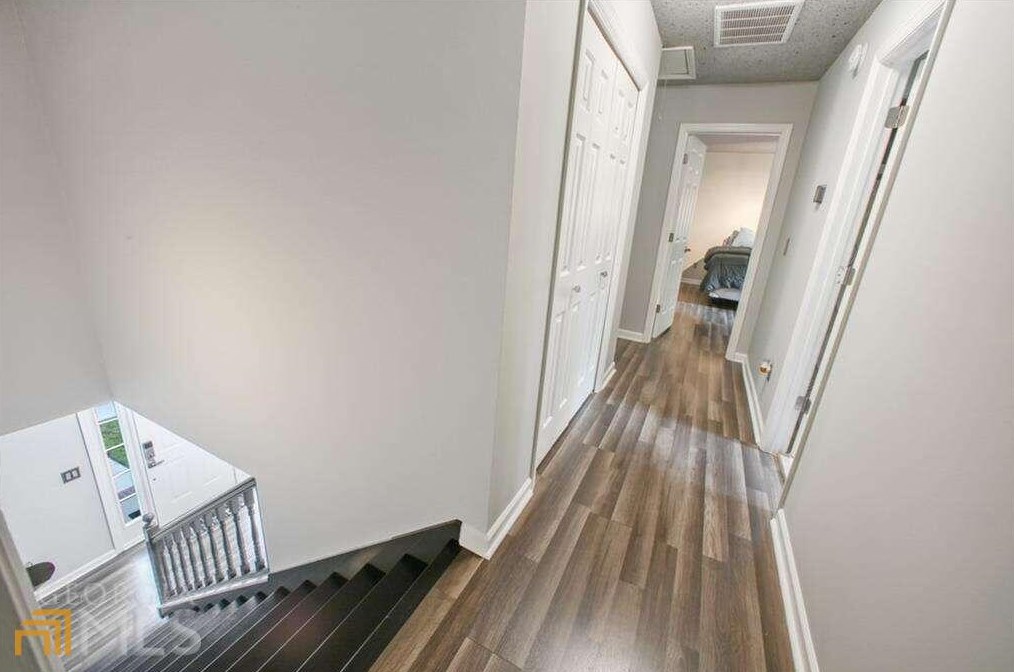 145 Shadybrook Ln, Atlanta GA 30331-7296 exterior