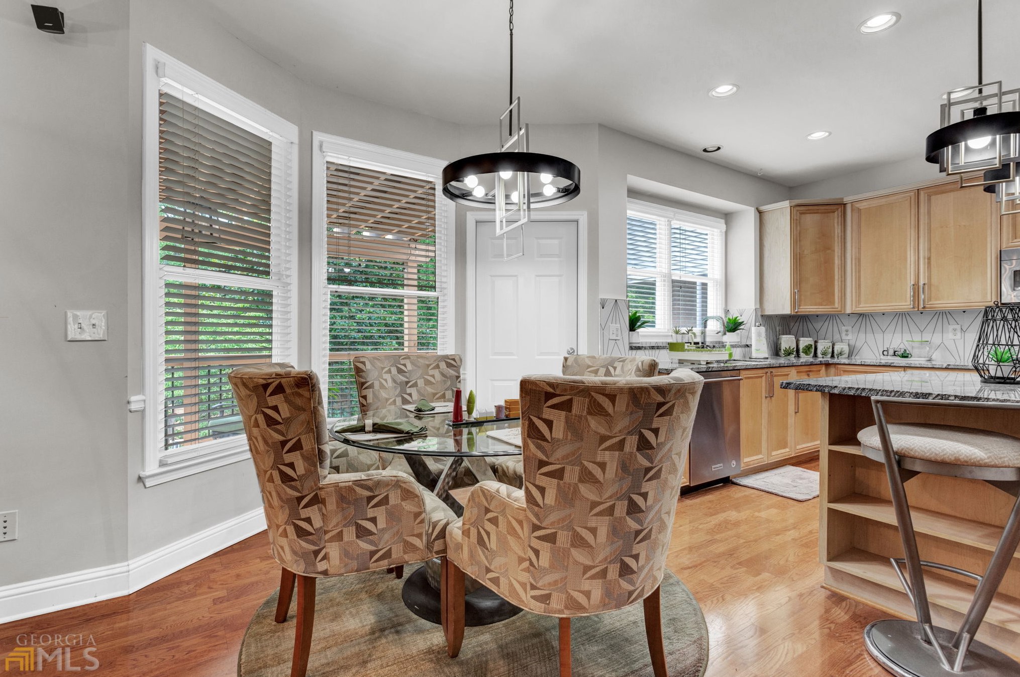 1539 Reserve Cir, Decatur GA  30033-1538 exterior