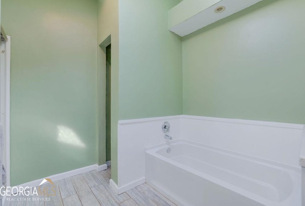 1900 Clinton Pl, Lawrenceville GA  30043-3501 exterior