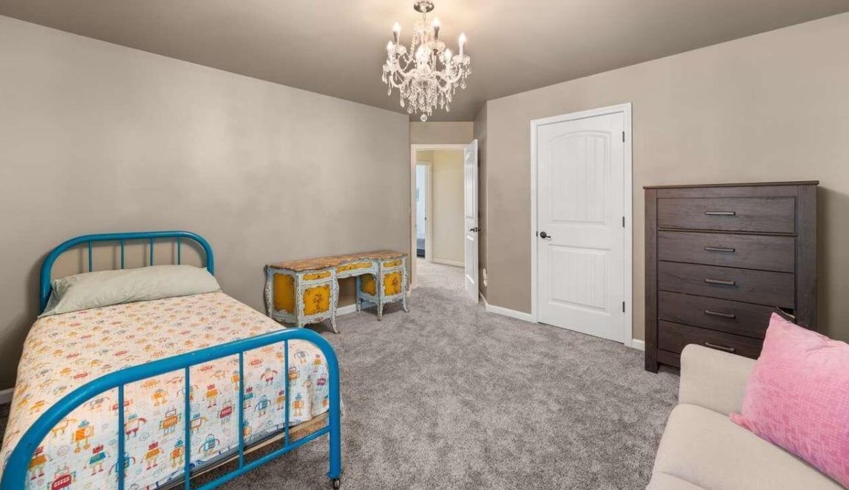 6547 Lemon Grass Ln, Flowery Branch GA  30542-5098 exterior