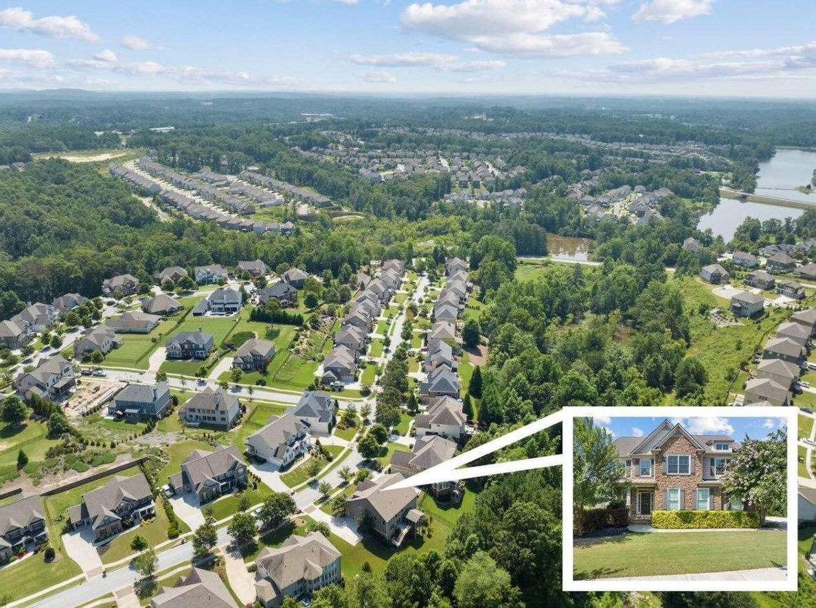 6547 Lemon Grass Ln, Flowery Branch GA  30542-5098 exterior