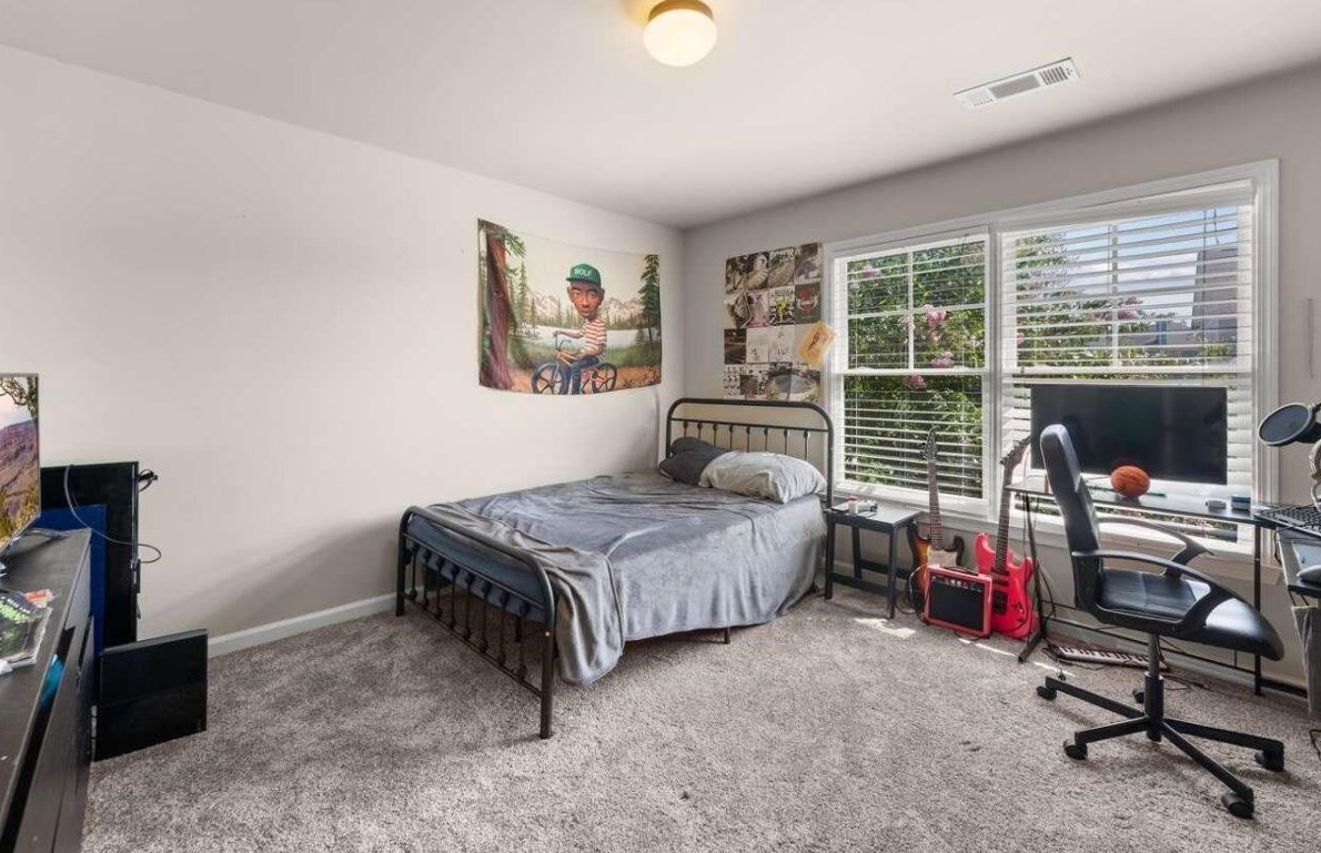 6547 Lemon Grass Ln, Flowery Branch GA  30542-5098 exterior
