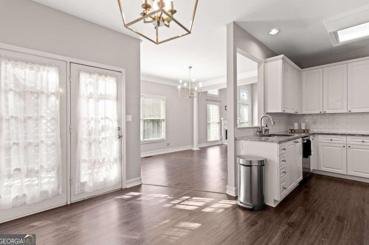 1000 Graystone Xing, Alpharetta GA  30005-7433 exterior