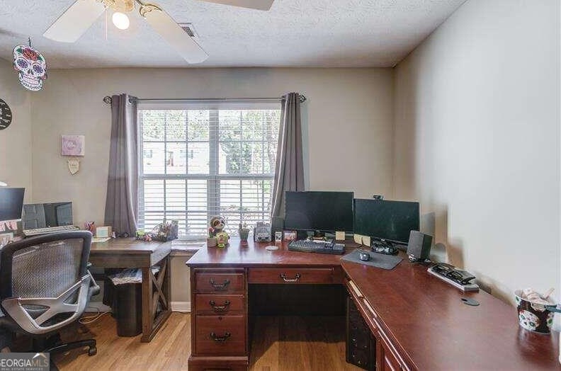 4624 Fox Forrest Dr, Flowery Branch GA  30542-3490 exterior