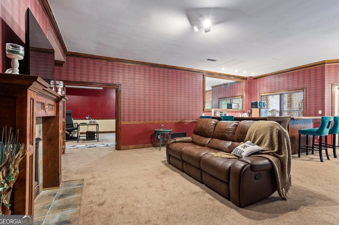 1000 Cathedral Pl, Decatur GA  30034-5065 exterior