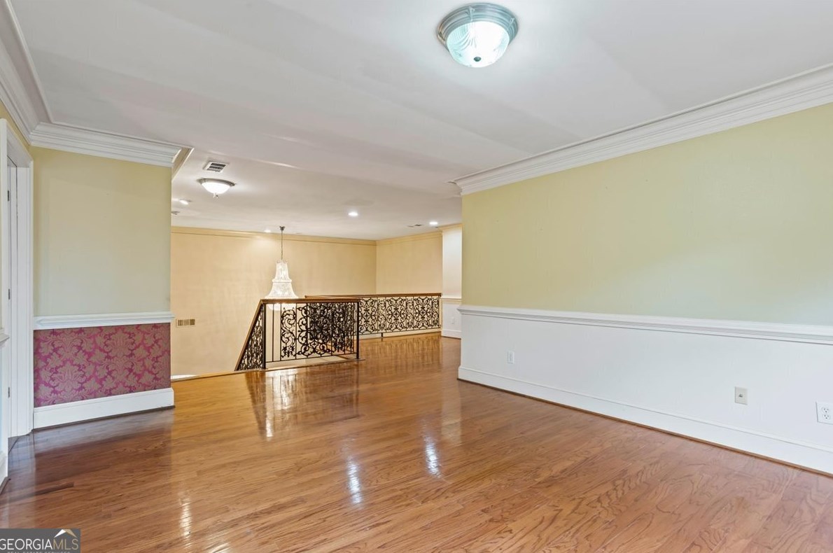 1000 Cathedral Pl, Decatur GA  30034-5065 exterior