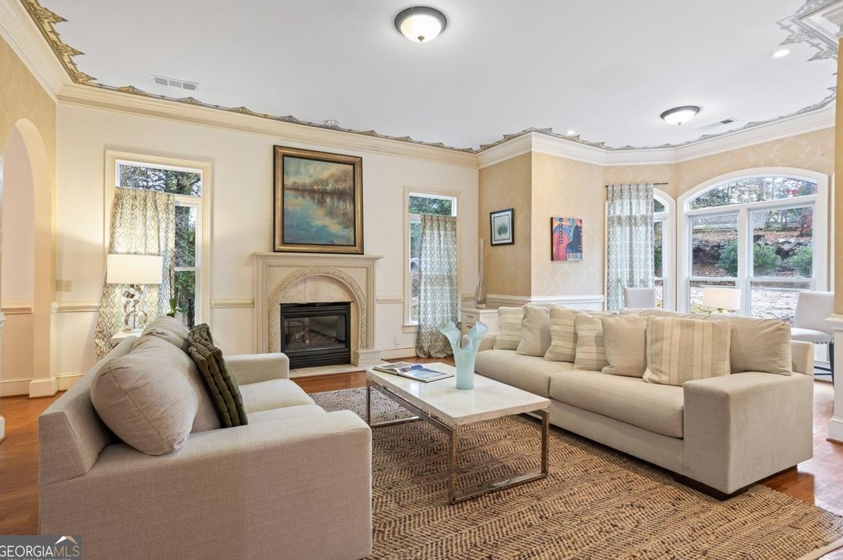 1000 Cathedral Pl, Decatur GA  30034-5065 exterior