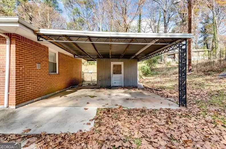 3513 Larkspur Ter, Decatur GA  30032-4832 exterior