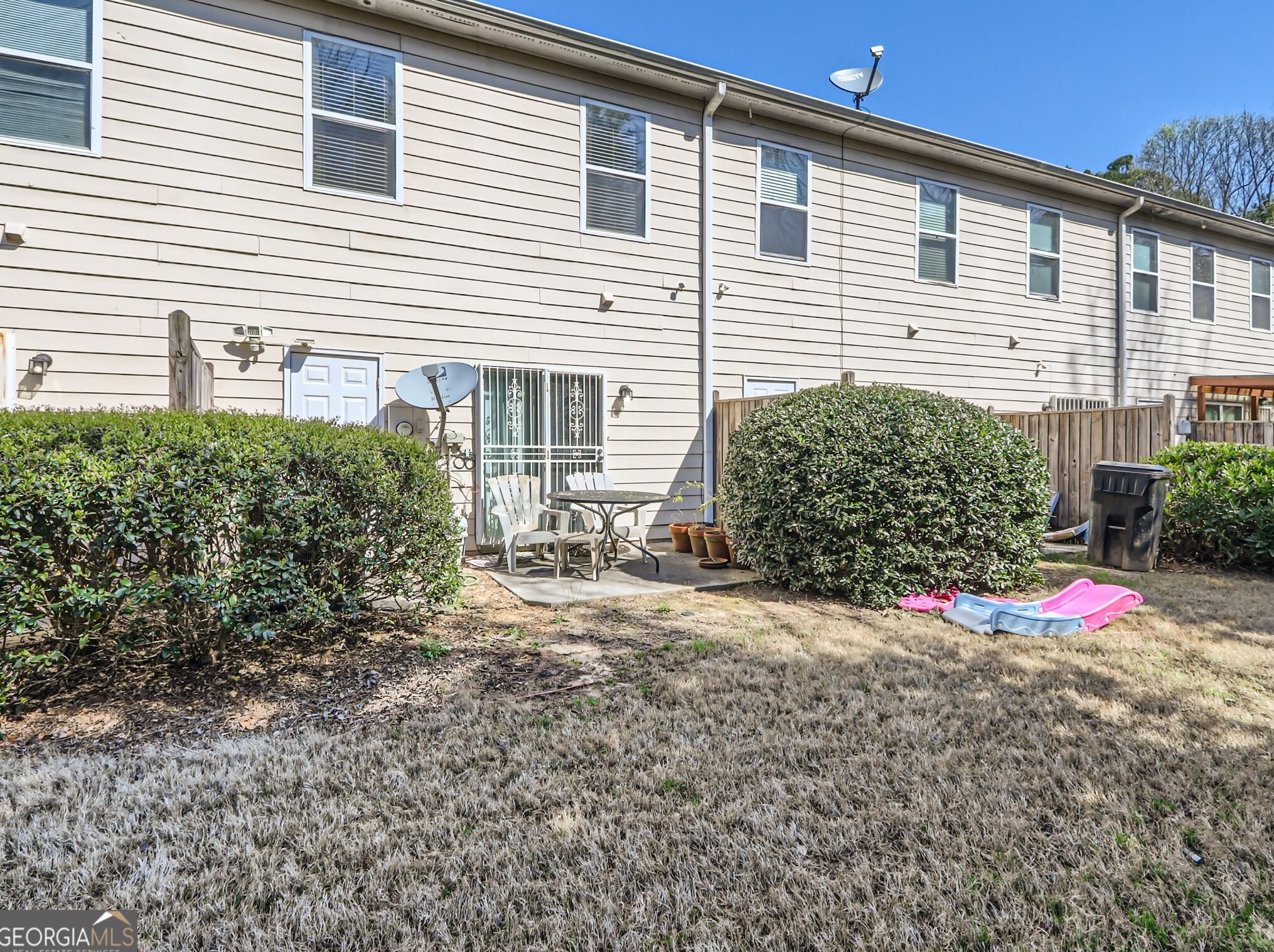 585 Mcwilliams Rd, Atlanta GA  30315-7541 exterior