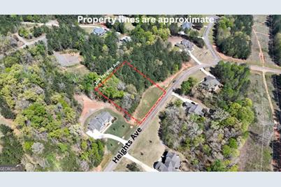 104 Heights Avenue, Forsyth, GA 31029 - Photo 1