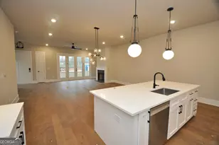 1121 Watson Ln, Watkinsville, GA 30677 - Photo 5