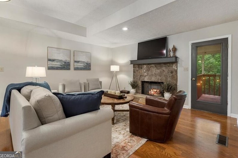 4416 Nohl Crest Dr, Flowery Branch GA  30542-4606 exterior