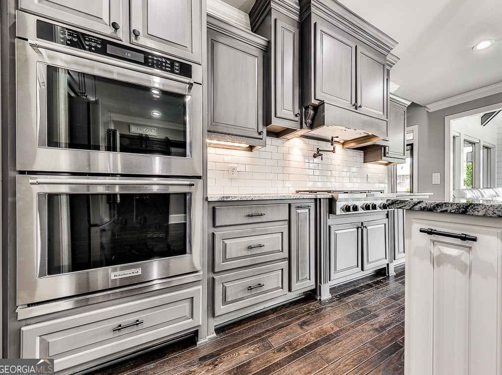 4722 Crestview Way, Flowery Branch GA  30542-3501 exterior