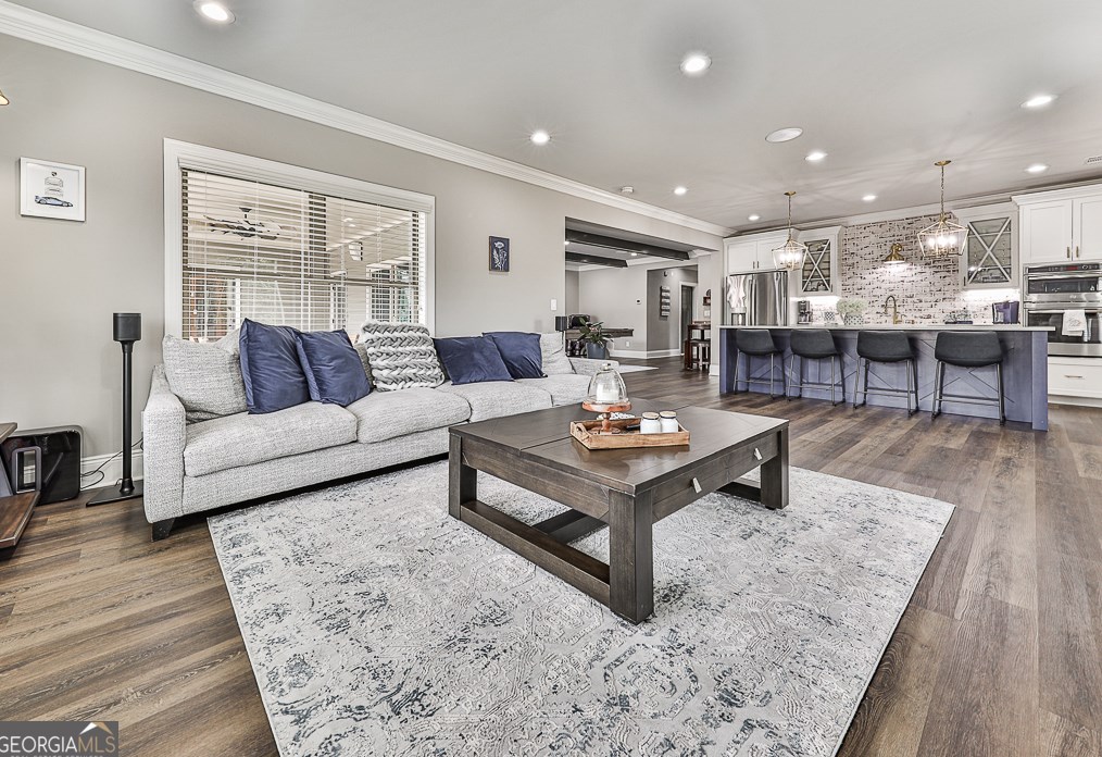 4722 Crestview Way, Flowery Branch GA  30542-3501 exterior