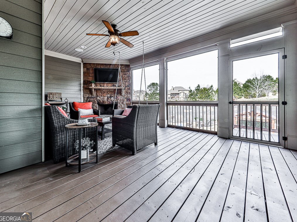 4722 Crestview Way, Flowery Branch GA  30542-3501 exterior