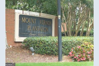 34 Mount Vernon Circle #34 - Photo 1