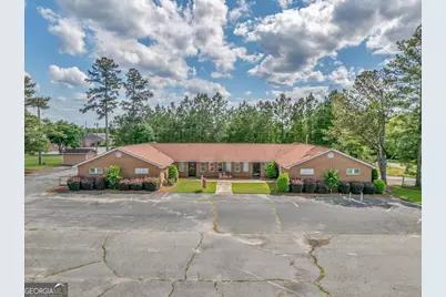 818 Professional Center Drive, Eastman, GA 31023 - Photo 1