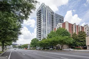 3242 Peachtree Rd NE, Atlanta, GA 30305 - Photo 29