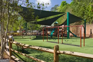 318 Sandy Springs Cir, Sandy Springs, GA 30328 - Photo 19