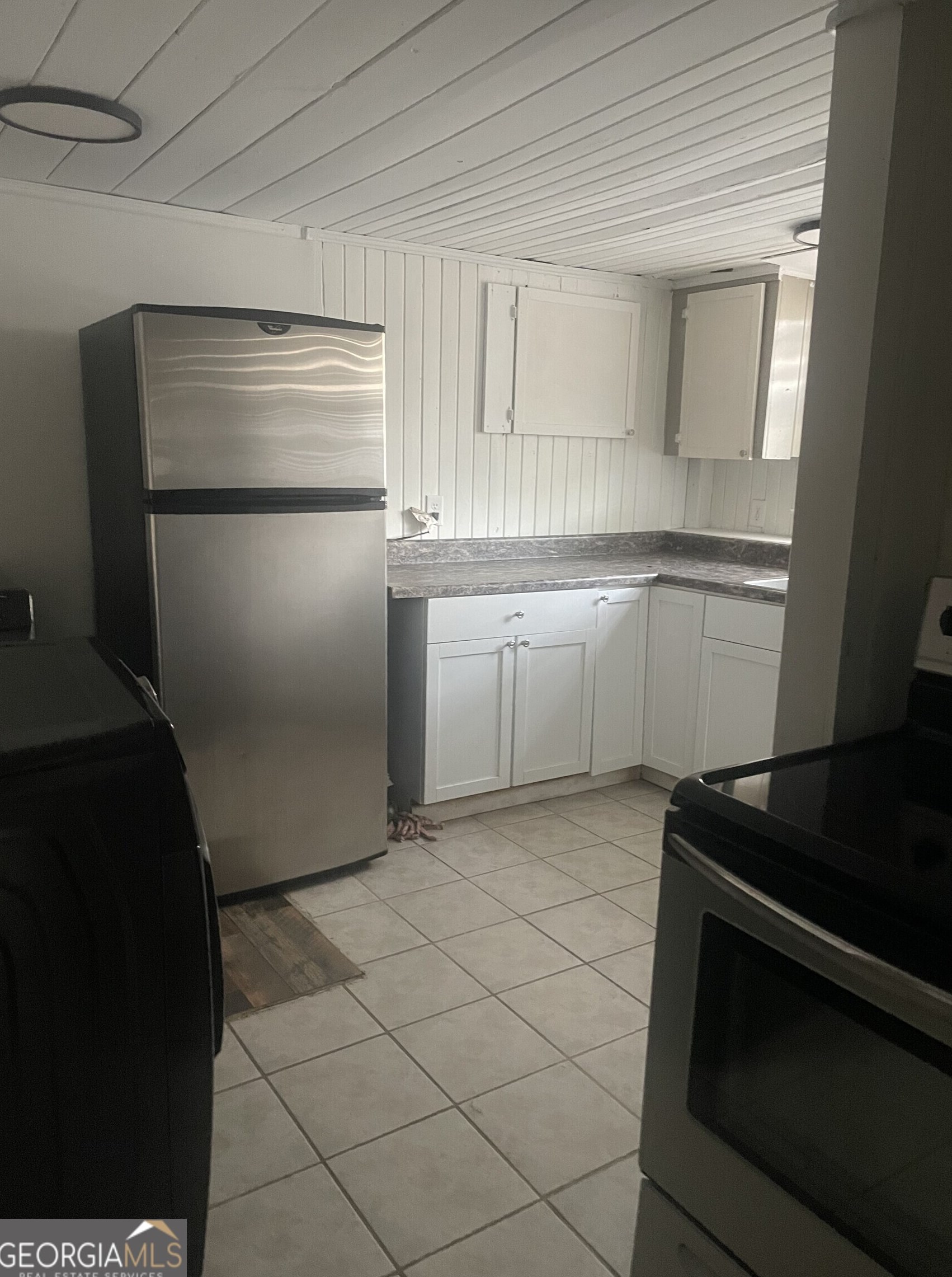 1581 Oglethorpe St, Macon GA  31201-1523 exterior