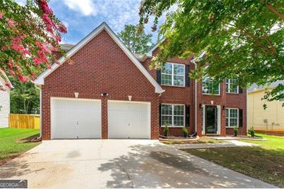 570 Windsor, Fairburn, GA 30213 - Photo 1