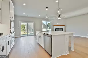 6 Leverett Dr, Newnan, GA 30265 - Photo 17