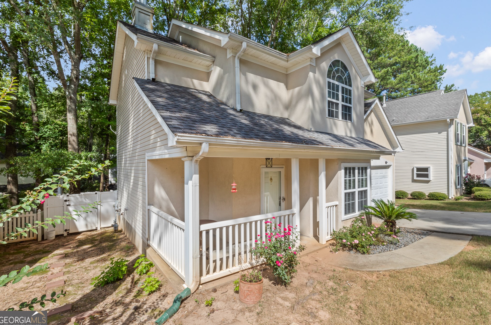 739 Fairfield Dr, Peachtree City GA  30269-3924 exterior