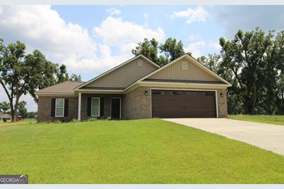 201 Silverthorn Drive, Brooklet, GA 30415 - Photo 1