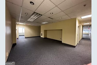 800 Broad Street #202, Rome, GA 30161 - Photo 3