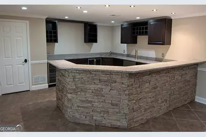4401 Riverlake Way, Snellville, GA 30039 - Photo 11