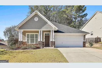 225 Greenview Drive, Newnan, GA 30265 - Photo 1