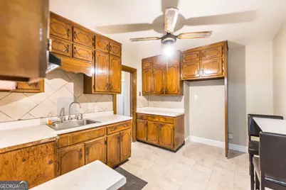 520 Villa Esta Circle, Macon, GA 31206 - Photo 17