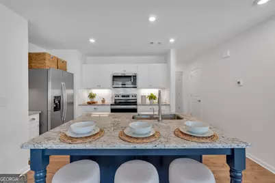 109 Village Green Drive, Adairsville, GA 30103 - Photo 9