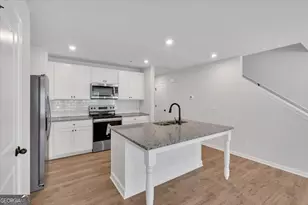 111 Village Green Dr, Adairsville, GA 30103 - Photo 7