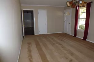 606 Park Ave, Claxton, GA 30417 - Photo 15