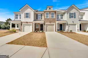 107 Village Green Dr, Adairsville, GA 30103 - Photo 3