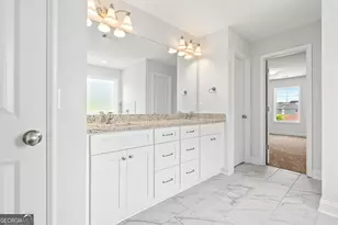 553 Lago Ct, Lagrange, GA 30241 - Photo 15