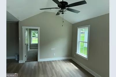 900 B N Parkway, Lagrange, GA 30240 - Photo 3