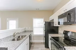 298 Delevan St SW, Atlanta, GA 30315 - Photo 3