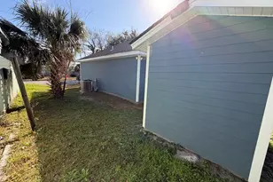 203 Ferrill St, Savannah, GA 31415 - Photo 49