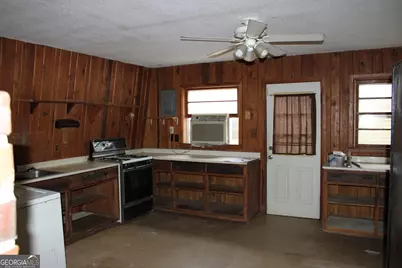 3595 Gumlog Road, Martin, GA 30557 - Photo 3