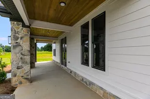 728 Lake Cir Rd, Buchanan, GA 30113 - Photo 5