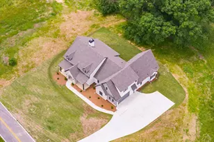 728 Lake Cir Rd, Buchanan, GA 30113 - Photo 3